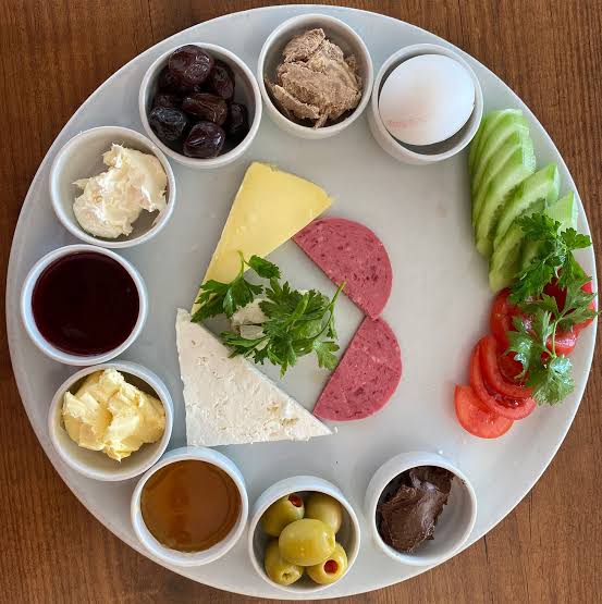 KAHVALTI TABAĞI (1 KİŞİLİK)